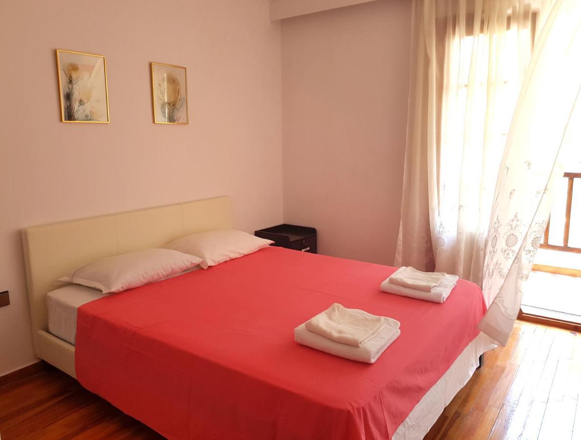 Perea Beach And Sea View Apartment Peraía Eksteriør bilde