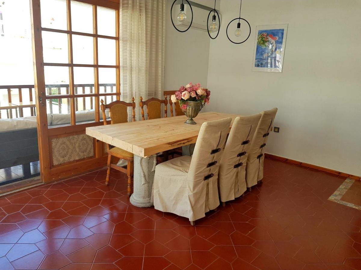 Perea Beach And Sea View Apartment Peraía Eksteriør bilde