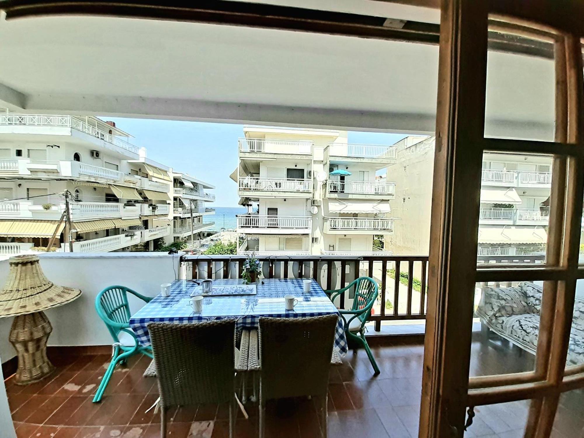 Perea Beach And Sea View Apartment Peraía Eksteriør bilde